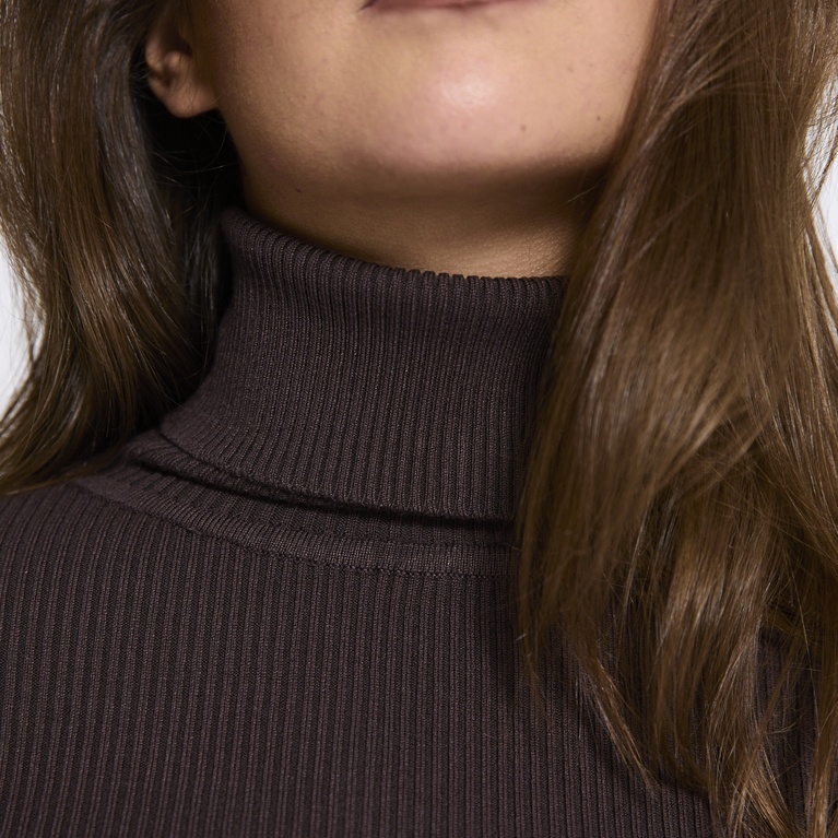 Rib turtleneck sweater "Leyla"
